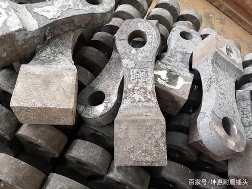 怕不耐磨?耐磨破碎機(jī)錘頭應(yīng)達(dá)到什么樣的標(biāo)準(zhǔn)?